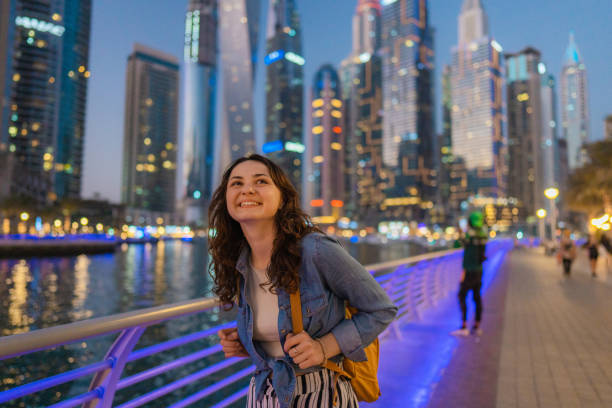 Family exploring UAE attractions post visa expiry, maximizing days allowed